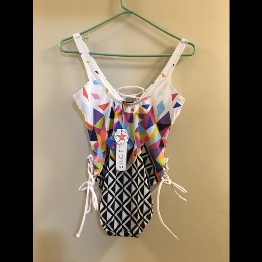 1.Siloett Blake Triangle One Piece Swimsuits